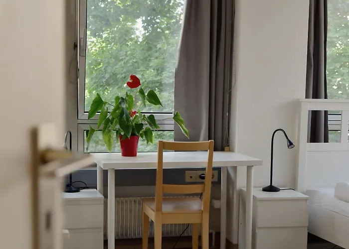 Junges Wohnen Am Museumsufer Im 2 Stock Φραγκφούρτη